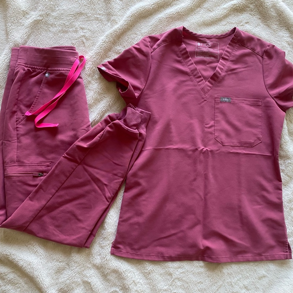 Breast cancer awareness Figs